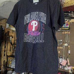 Philadelphia Phillies Medium Tshirt